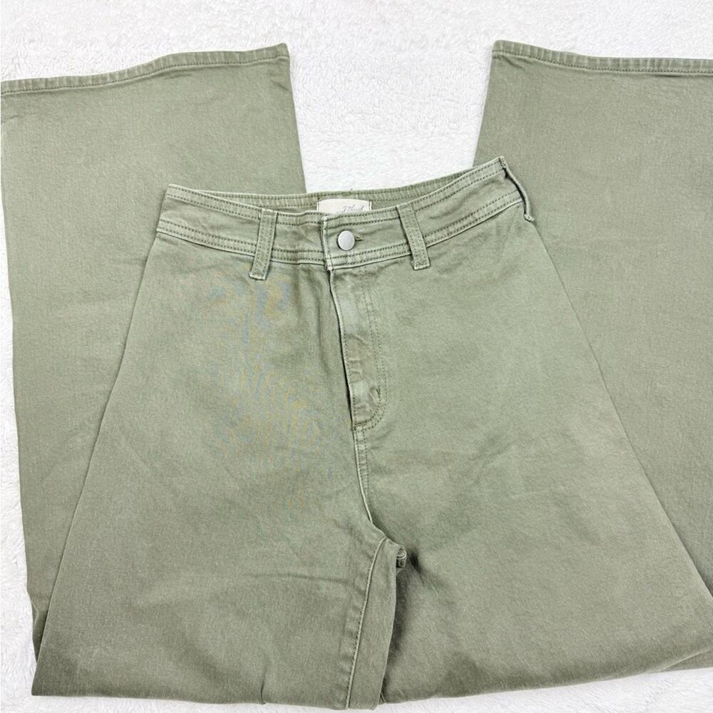 Universal Thread Cropped Wide-Leg Green Ankle Jeans - Picture 9 of 9